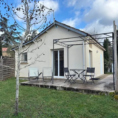 Maison Ustou46 Feriehus