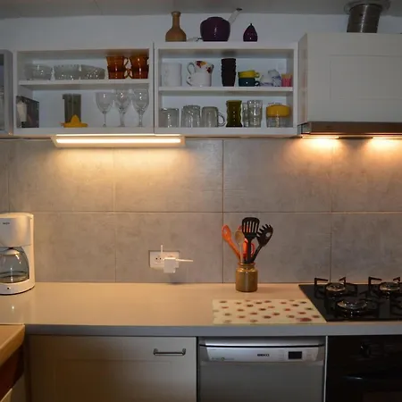 Maison Ustou46 קאור